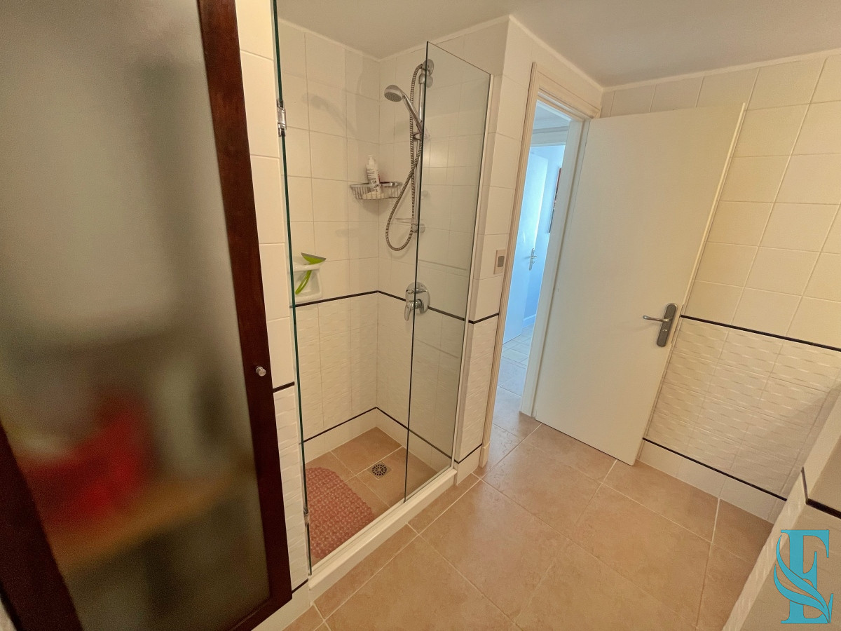 Apartamento ID.325 - Amplio apartamento con vista al mar 