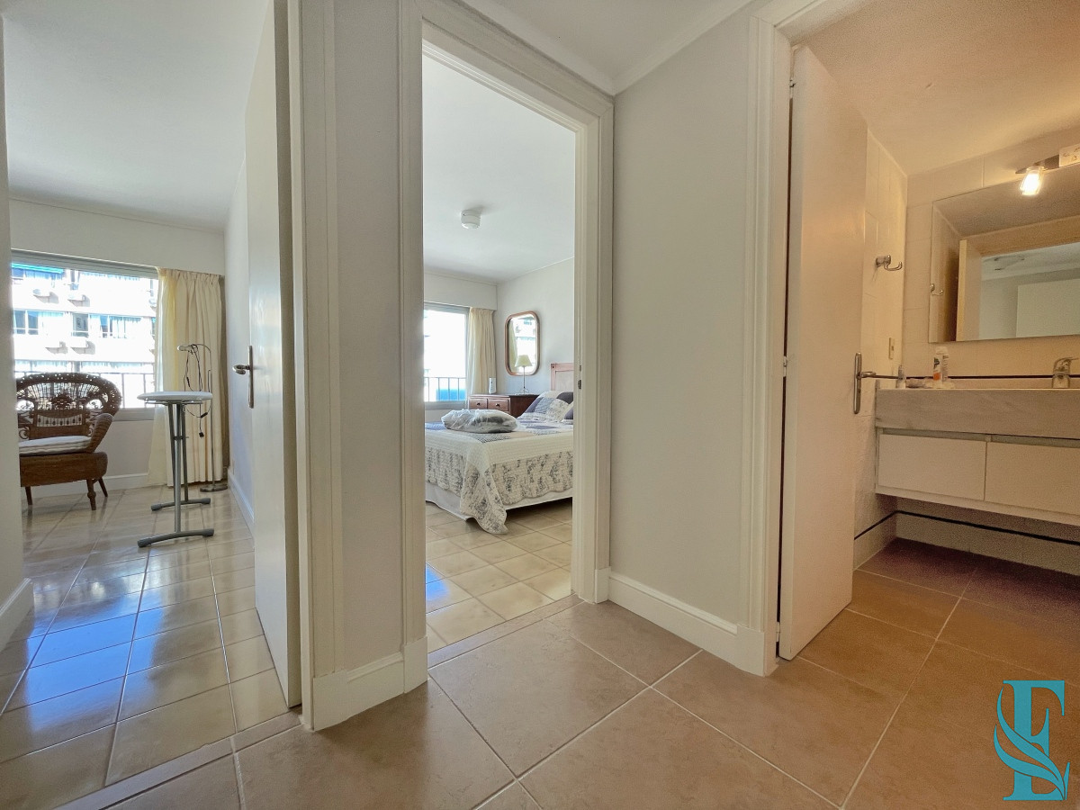 Apartamento ID.325 - Amplio apartamento con vista al mar 