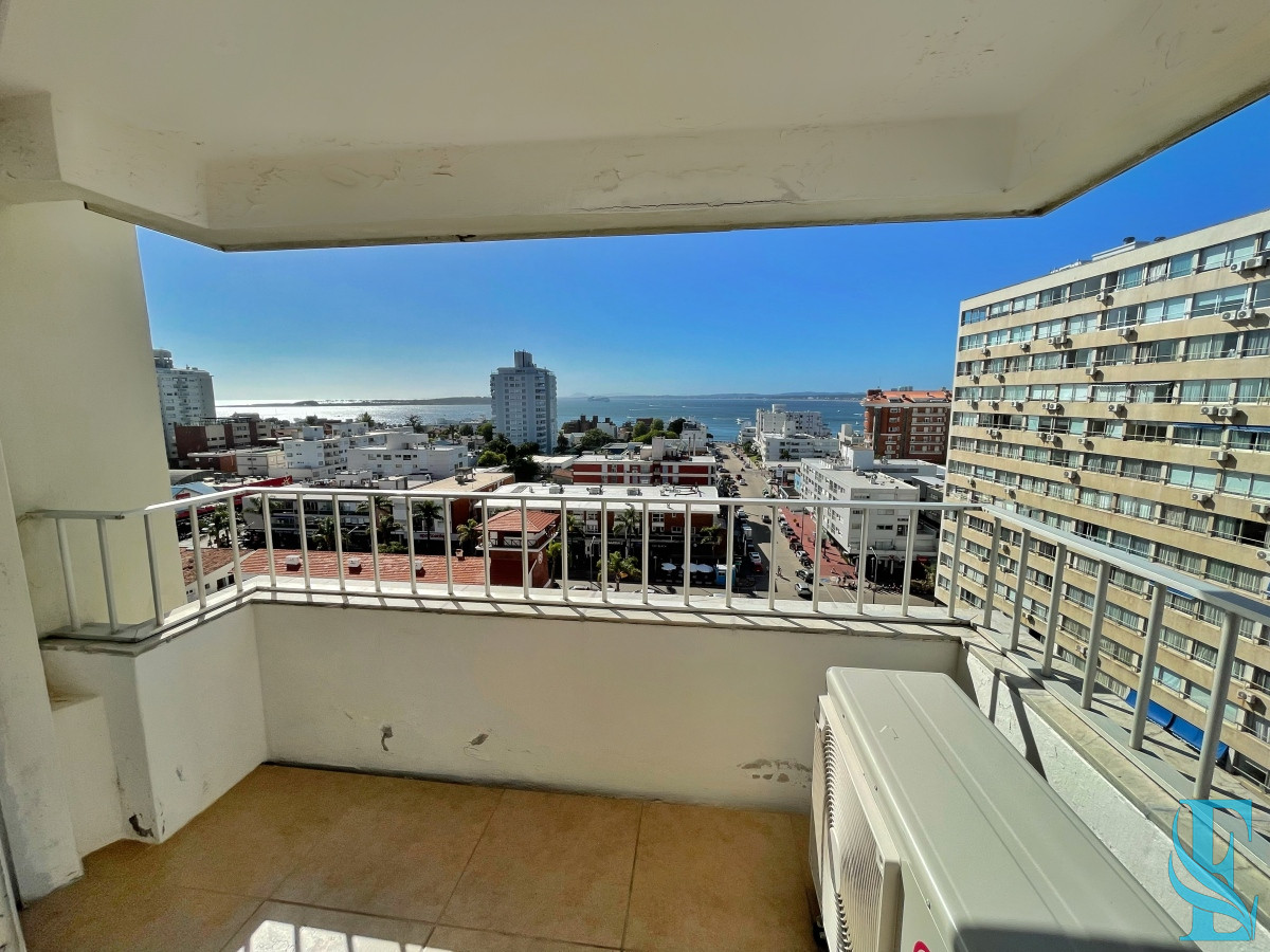 Apartamento ID.325 - Amplio apartamento con vista al mar 