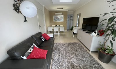 Venta apartamento 2 dormitorios con parrillero propio y patio