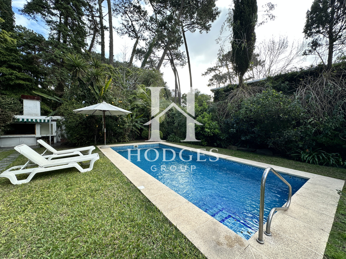 Casa ID.52 - Amplia casa en venta para entrar completa