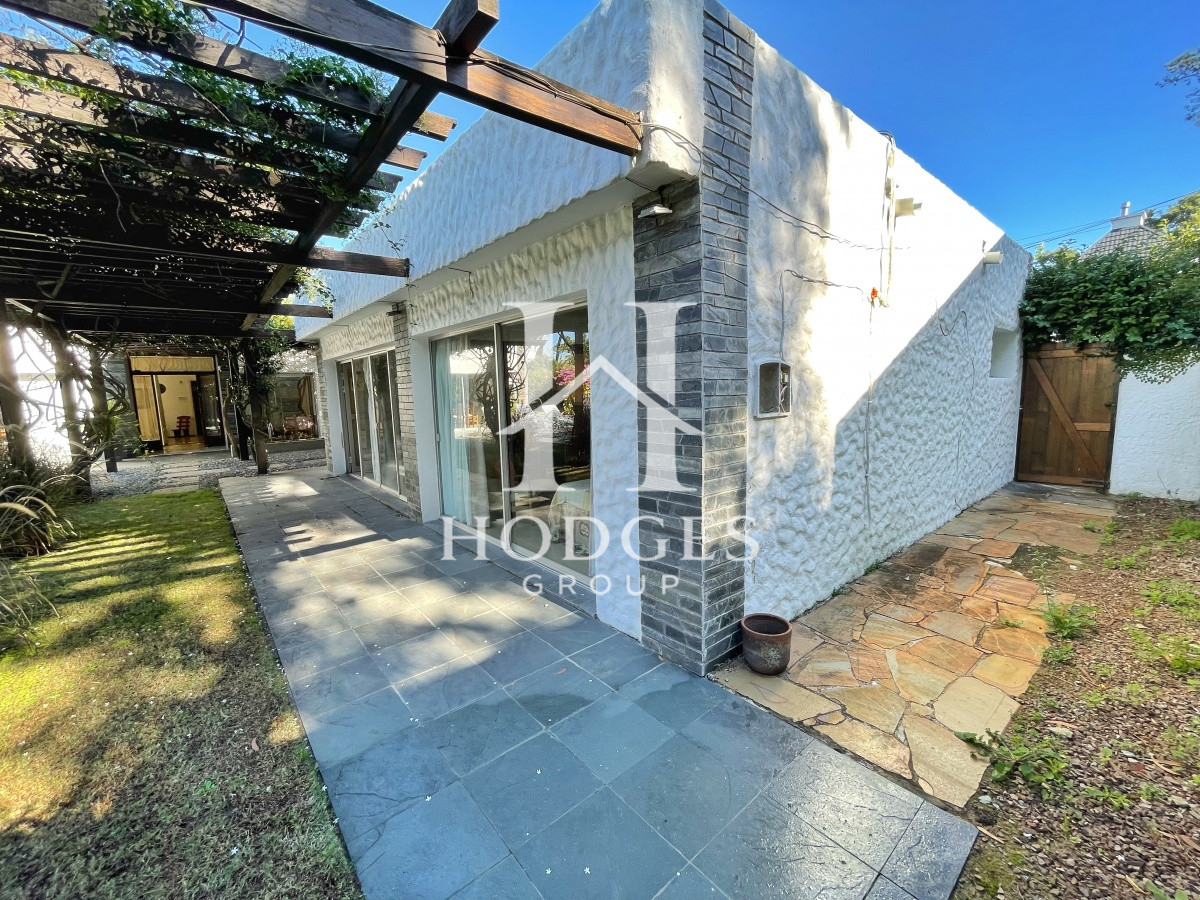 Casa ID.58 - Casa 3 dormitorios con piscina en Rincon del Indio, Punta del Este.