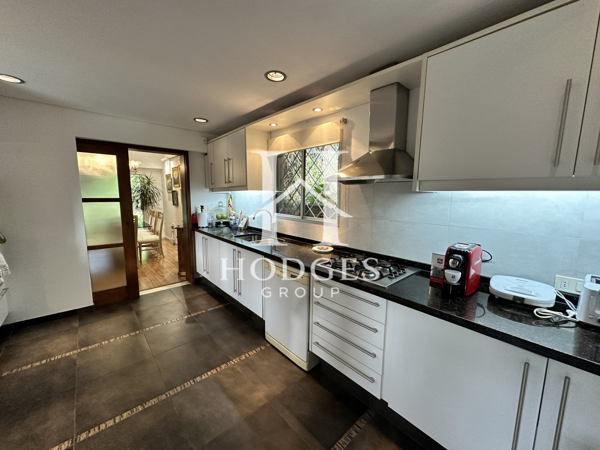 Casa ID.52 - Amplia casa en venta para entrar completa