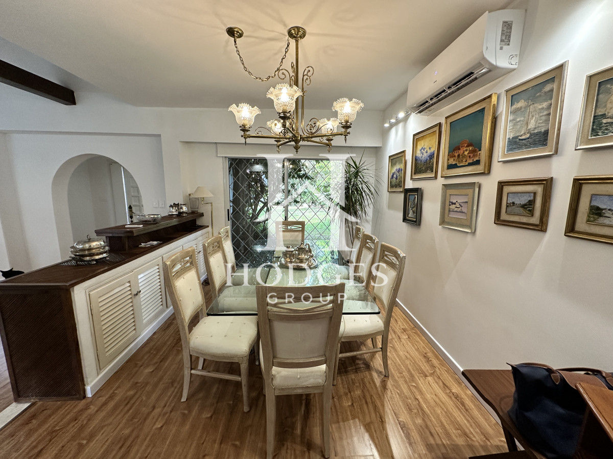 Casa ID.52 - Amplia casa en venta para entrar completa