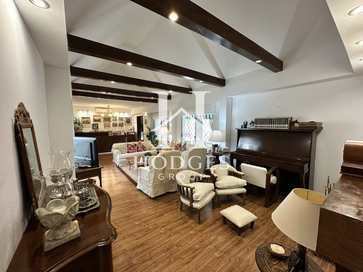 Casa ID.52 - Amplia casa en venta para entrar completa