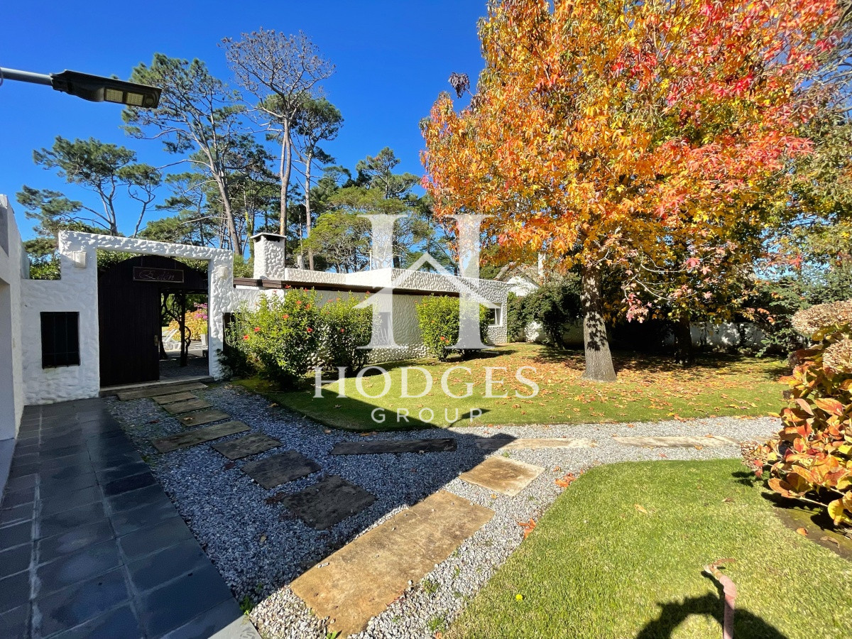 Casa ID.58 - Casa 3 dormitorios con piscina en Rincon del Indio, Punta del Este.