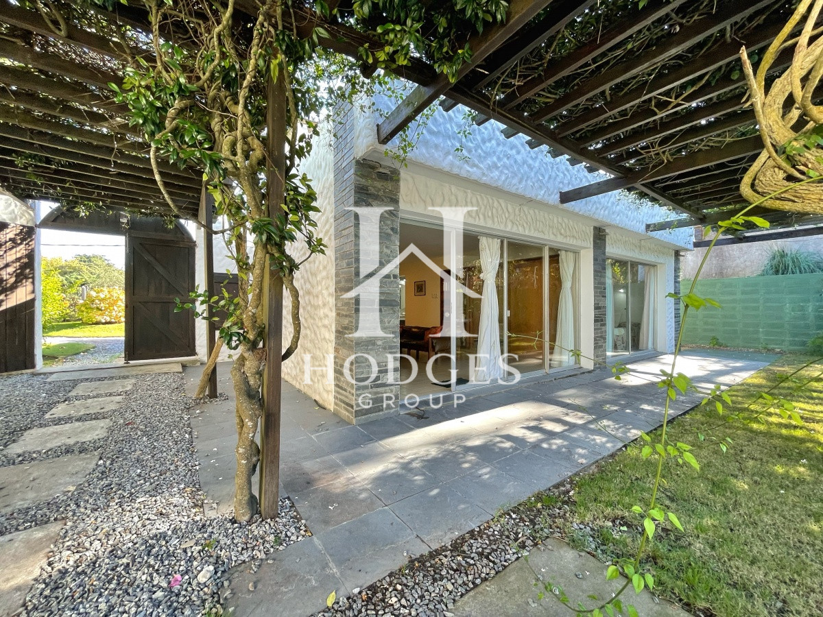 Casa ID.58 - Casa 3 dormitorios con piscina en Rincon del Indio, Punta del Este.