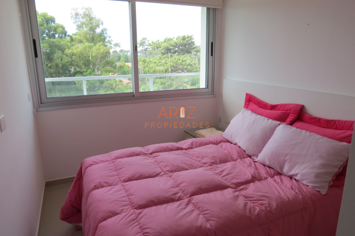 Apartamento ID.2014 - Apartamento de 3 dormitorios en venta y alquiler en Roosevelt