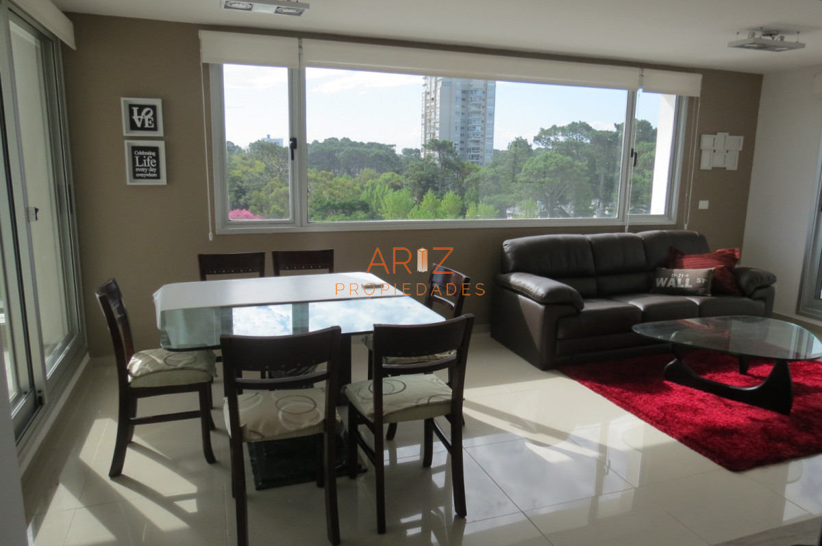 Apartamento ID.2014 - Apartamento de 3 dormitorios en venta y alquiler en Roosevelt