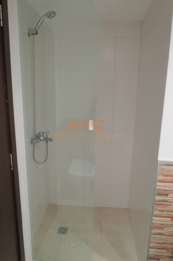 Apartamento ID.2014 - Apartamento de 3 dormitorios en venta y alquiler en Roosevelt
