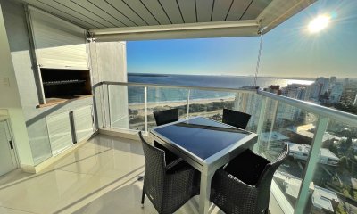 En venta, piso alto con excelente vista en torre de categoría primeras paradas de la mansa