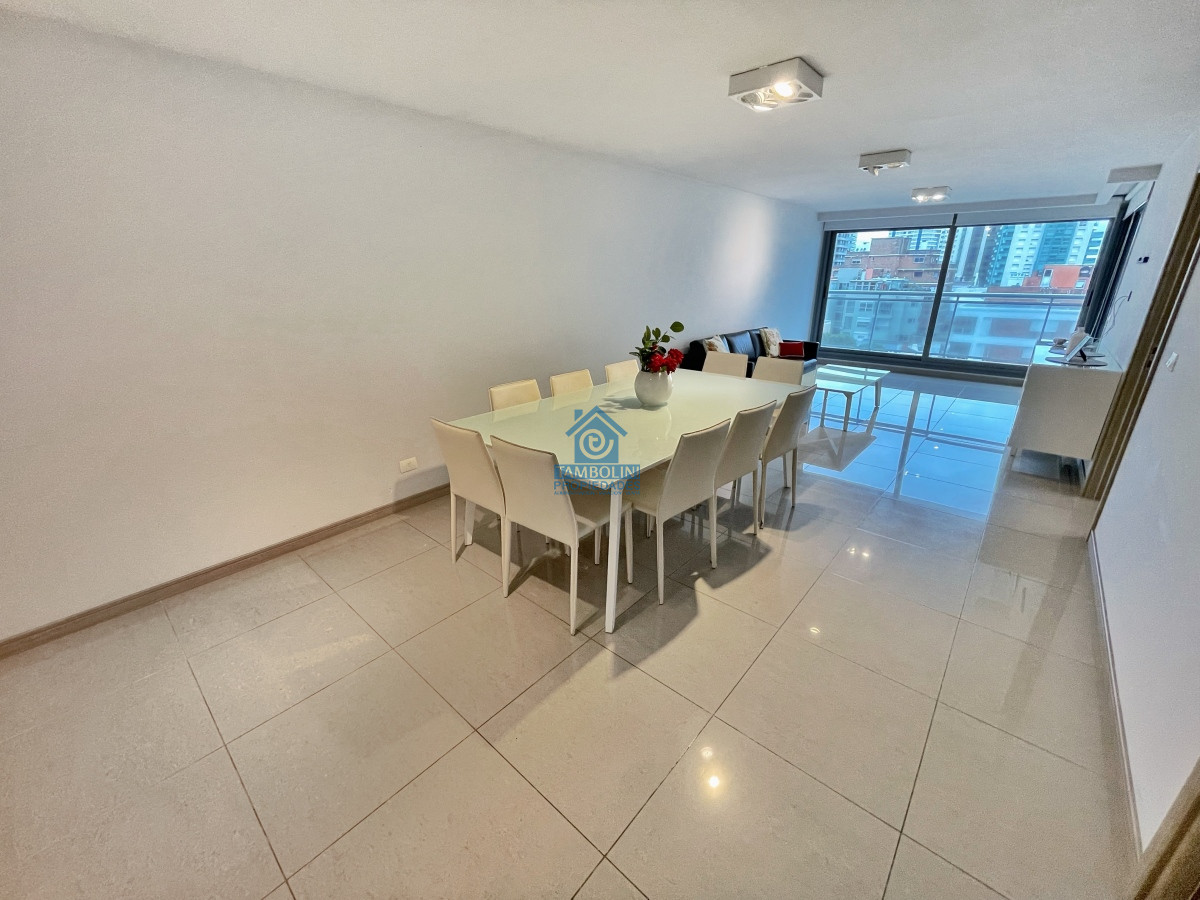 Apartamento ID.495 - Apartamento a pasos de playa brava, 2 dormitorios