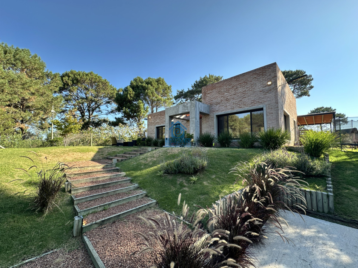 Casa ID.1039 - Hermosa casa ideal para vivir todo el año en Club del Lago - Tío Tom