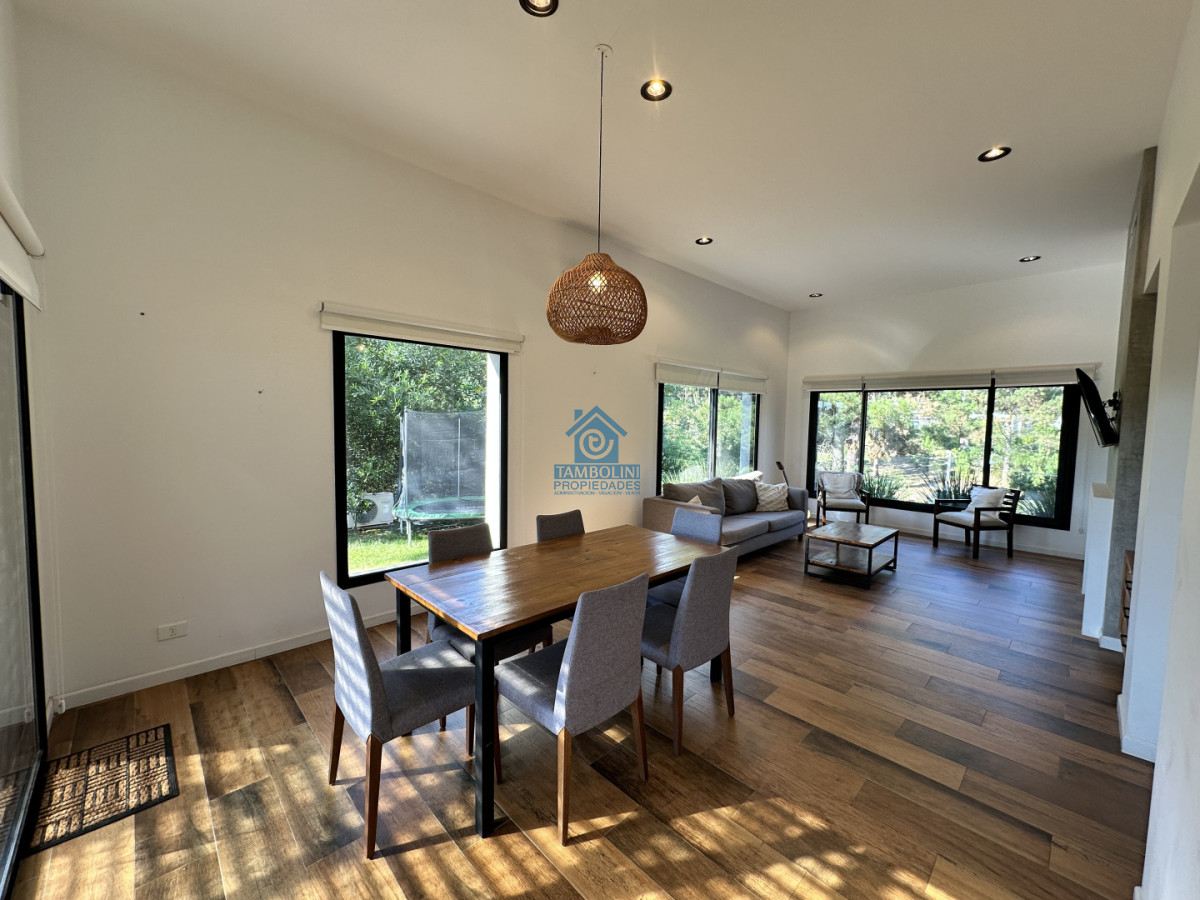 Casa ID.1039 - Hermosa casa ideal para vivir todo el año en Club del Lago - Tío Tom