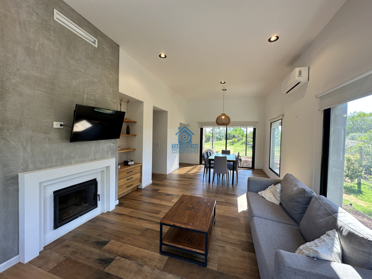 Casa ID.1039 - Hermosa casa ideal para vivir todo el año en Club del Lago - Tío Tom