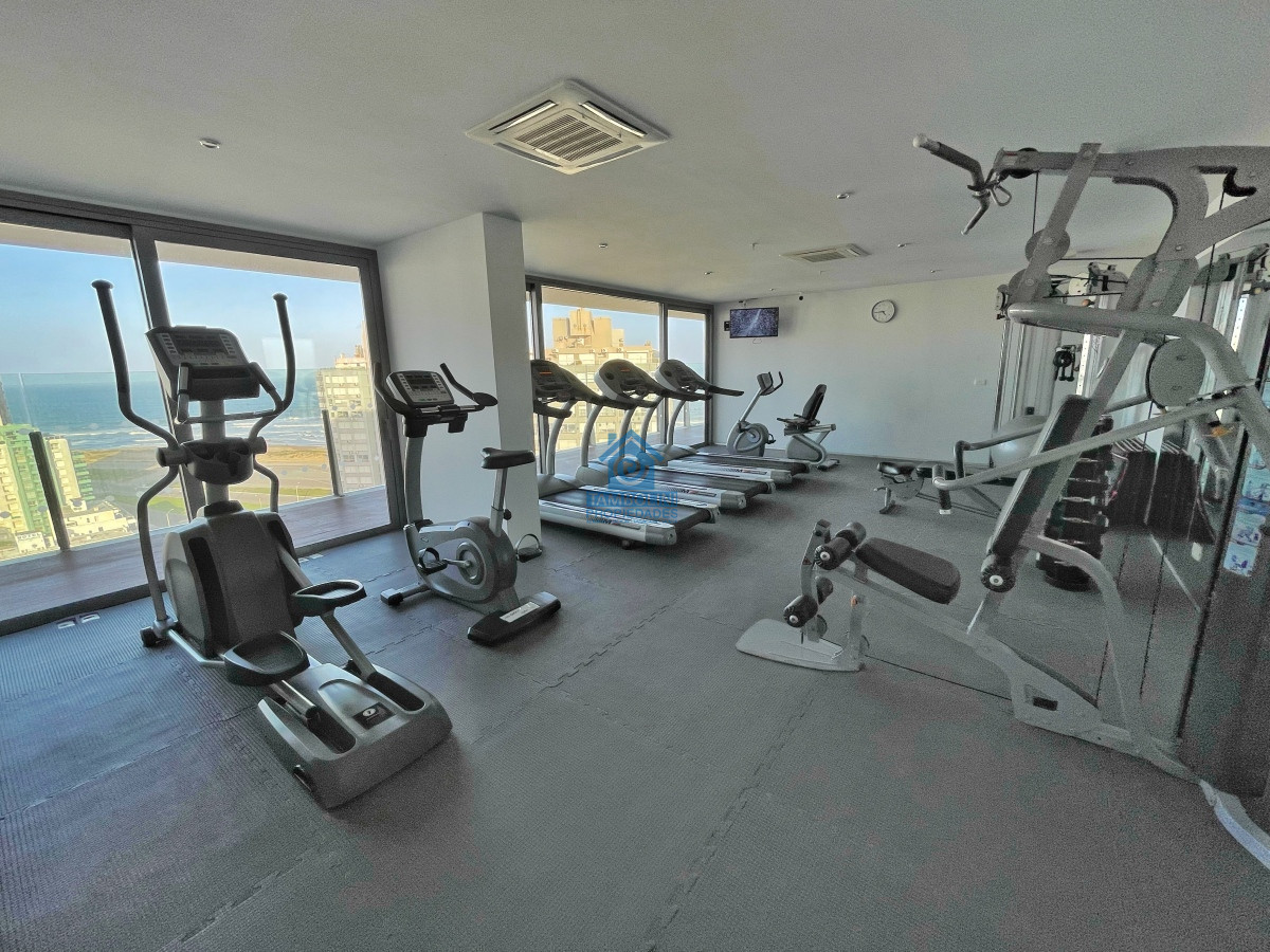 Apartamento ID.495 - Apartamento a pasos de playa brava, 2 dormitorios