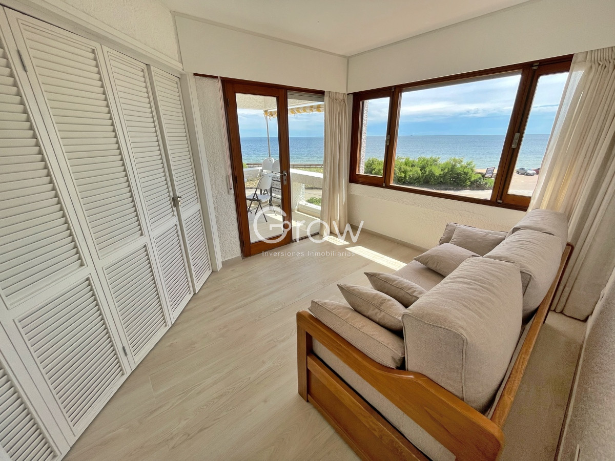 Apartamento ID.3453 - Primera linea Playa Mansa, 2 dormitorios 