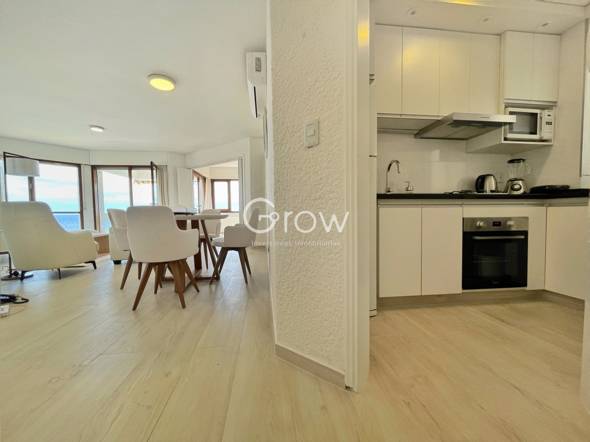 Apartamento ID.3453 - Primera linea Playa Mansa, 2 dormitorios 