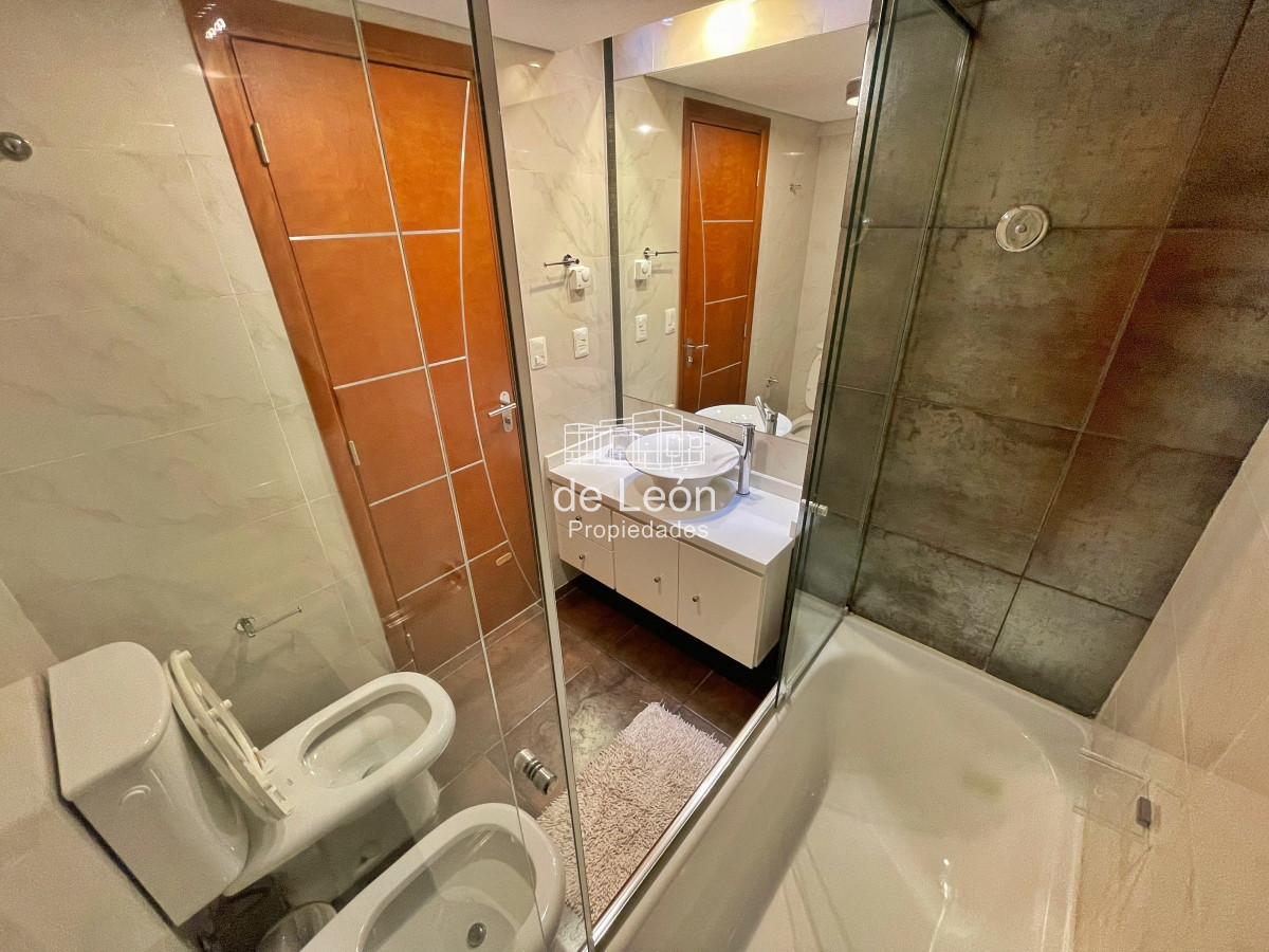 Apartamento ID.15178 - En venta, piso alto con excelente vista en torre de categoría primeras paradas de la mansa
