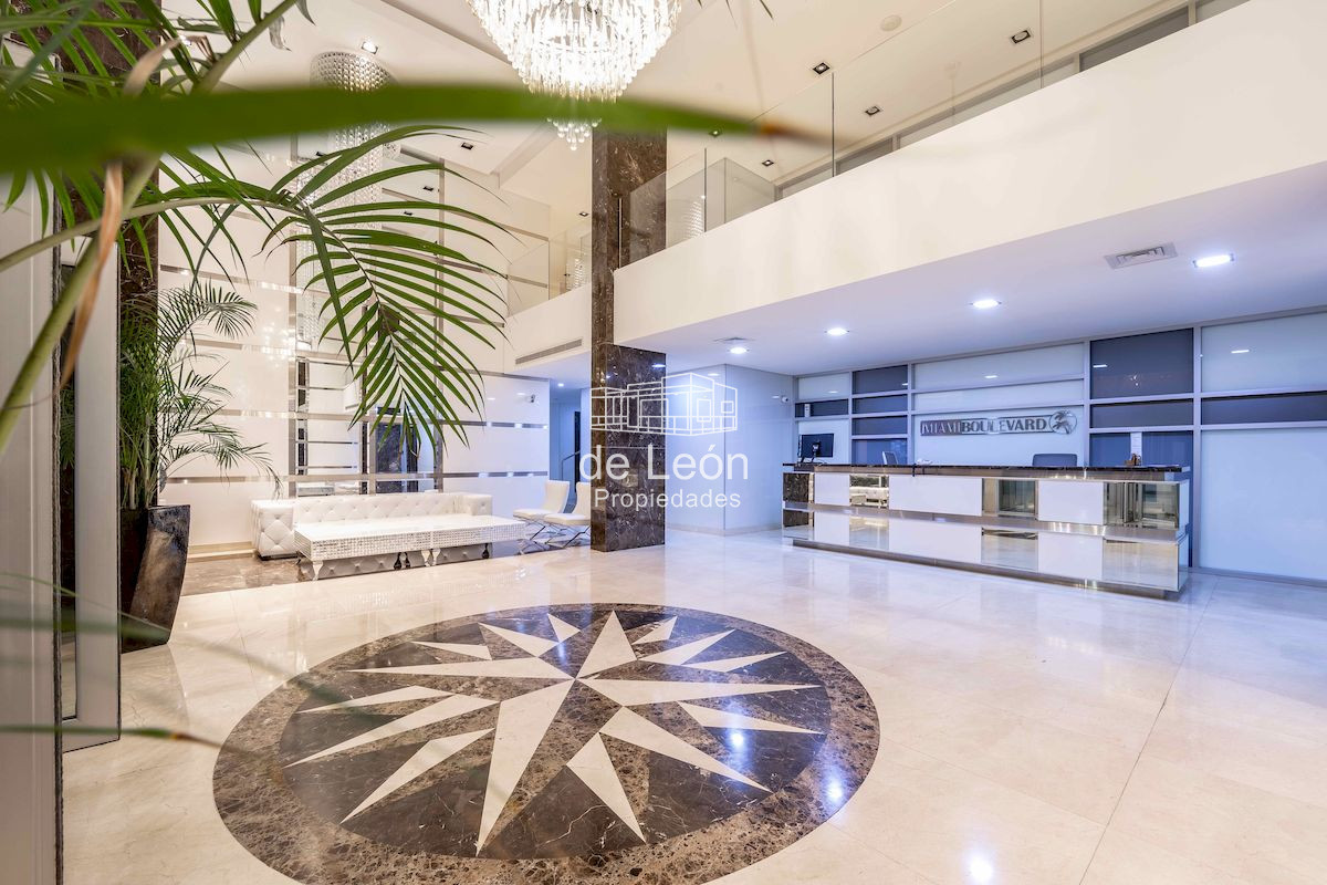 Apartamento ID.15178 - En venta, piso alto con excelente vista en torre de categoría primeras paradas de la mansa