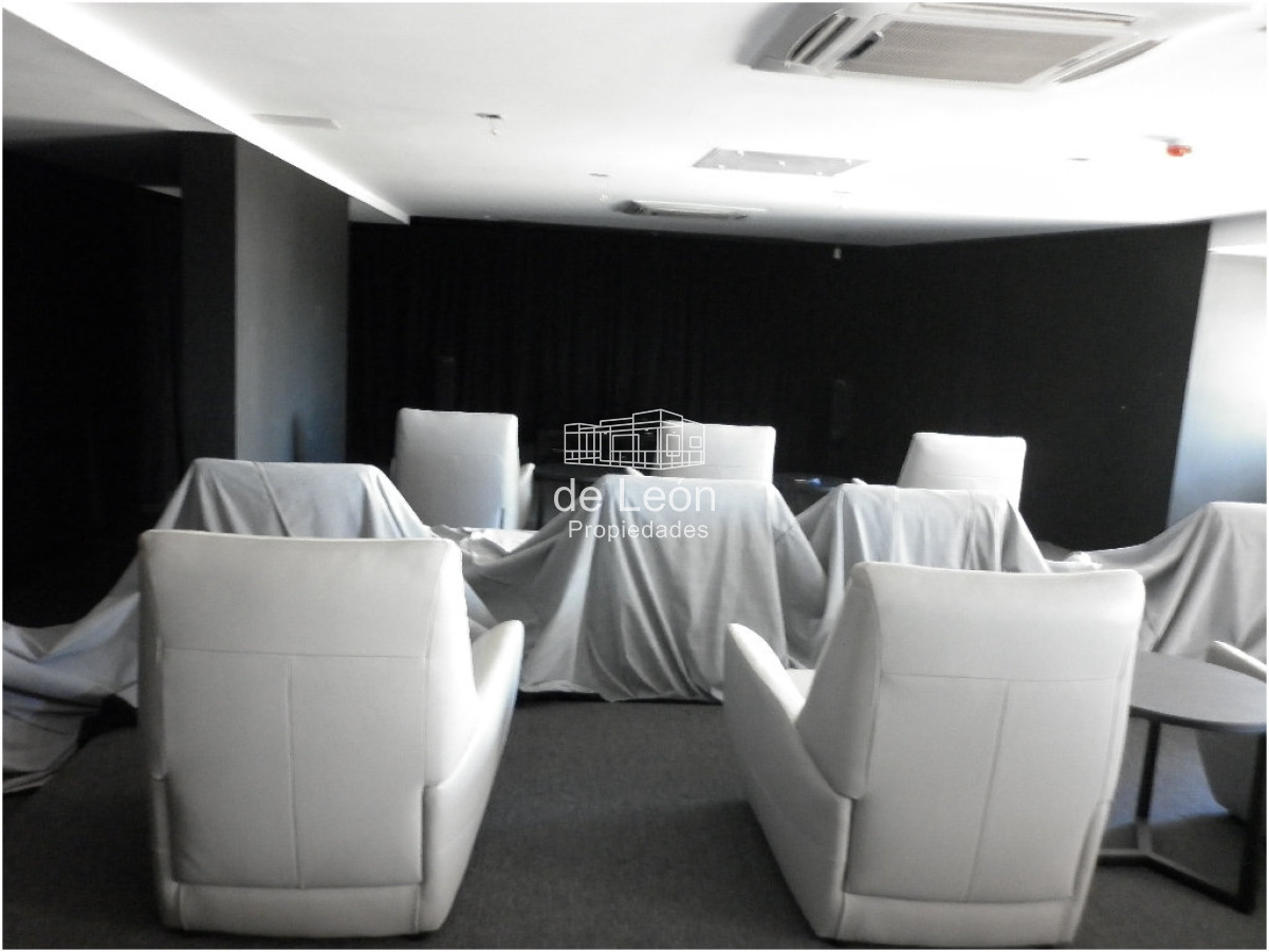 Apartamento ID.15178 - En venta, piso alto con excelente vista en torre de categoría primeras paradas de la mansa
