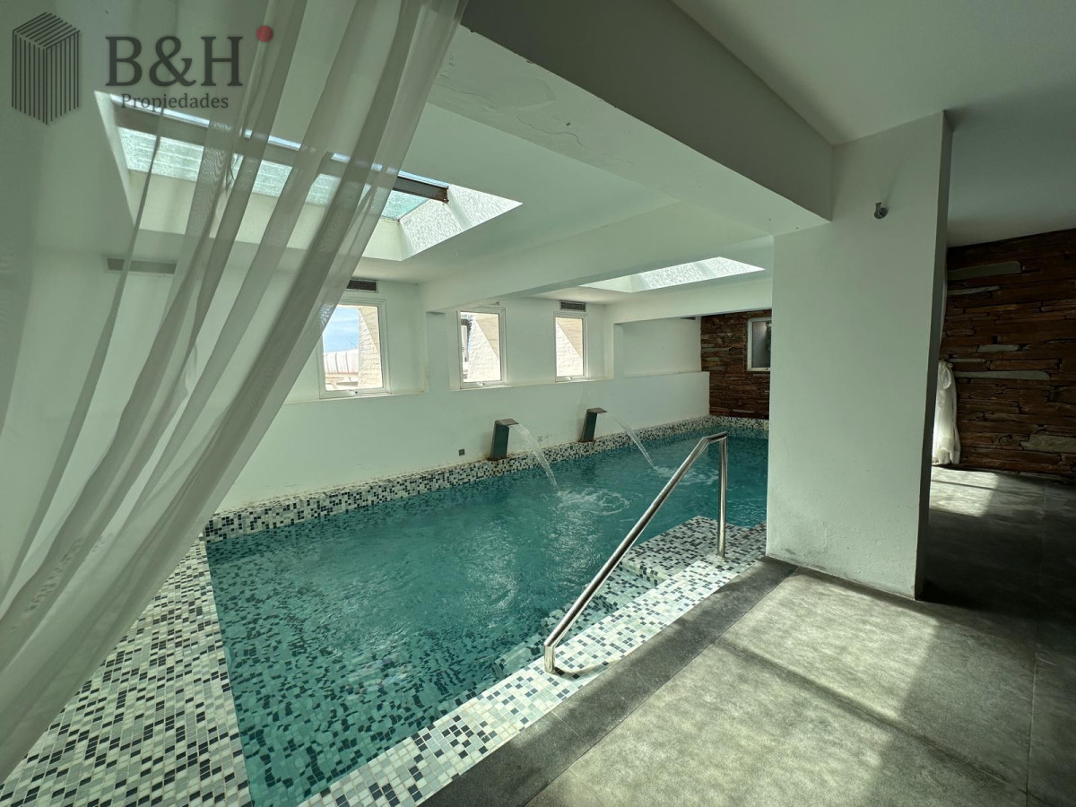 Apartamento ID.5198 - Apartamento Premium en Playa Mansa
