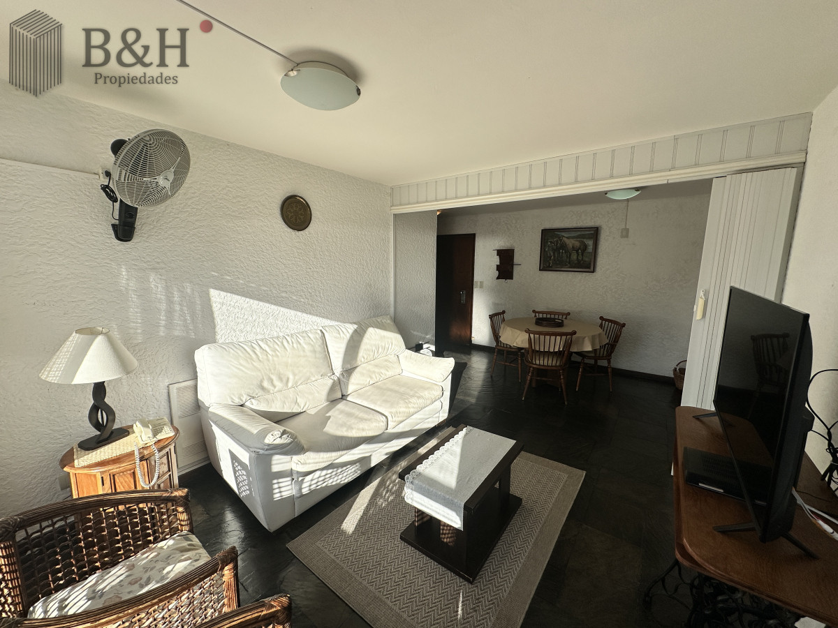 Apartamento ID.6110 - Apartamento de un dormitorio en venta con excelente orientación solar