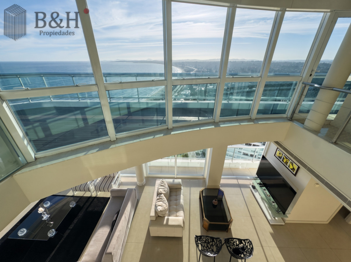 Apartamento ID.7808 - Exclusivo Penthouse en Torre Aquarela, piscina de uso exclusivo con vista a Punta Ballena