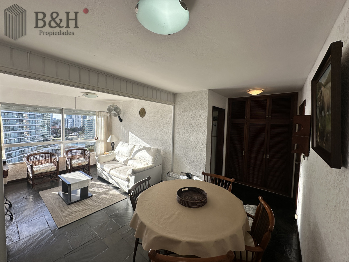 Apartamento ID.6110 - Apartamento de un dormitorio en venta con excelente orientación solar
