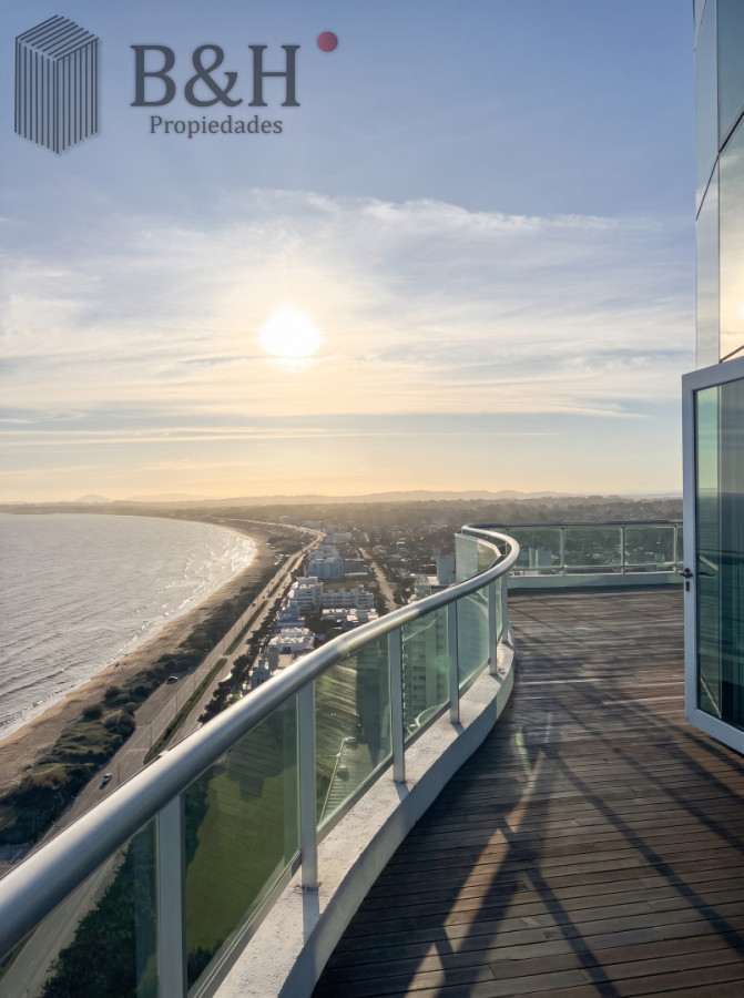 Apartamento ID.7808 - Exclusivo Penthouse en Torre Aquarela, piscina de uso exclusivo con vista a Punta Ballena