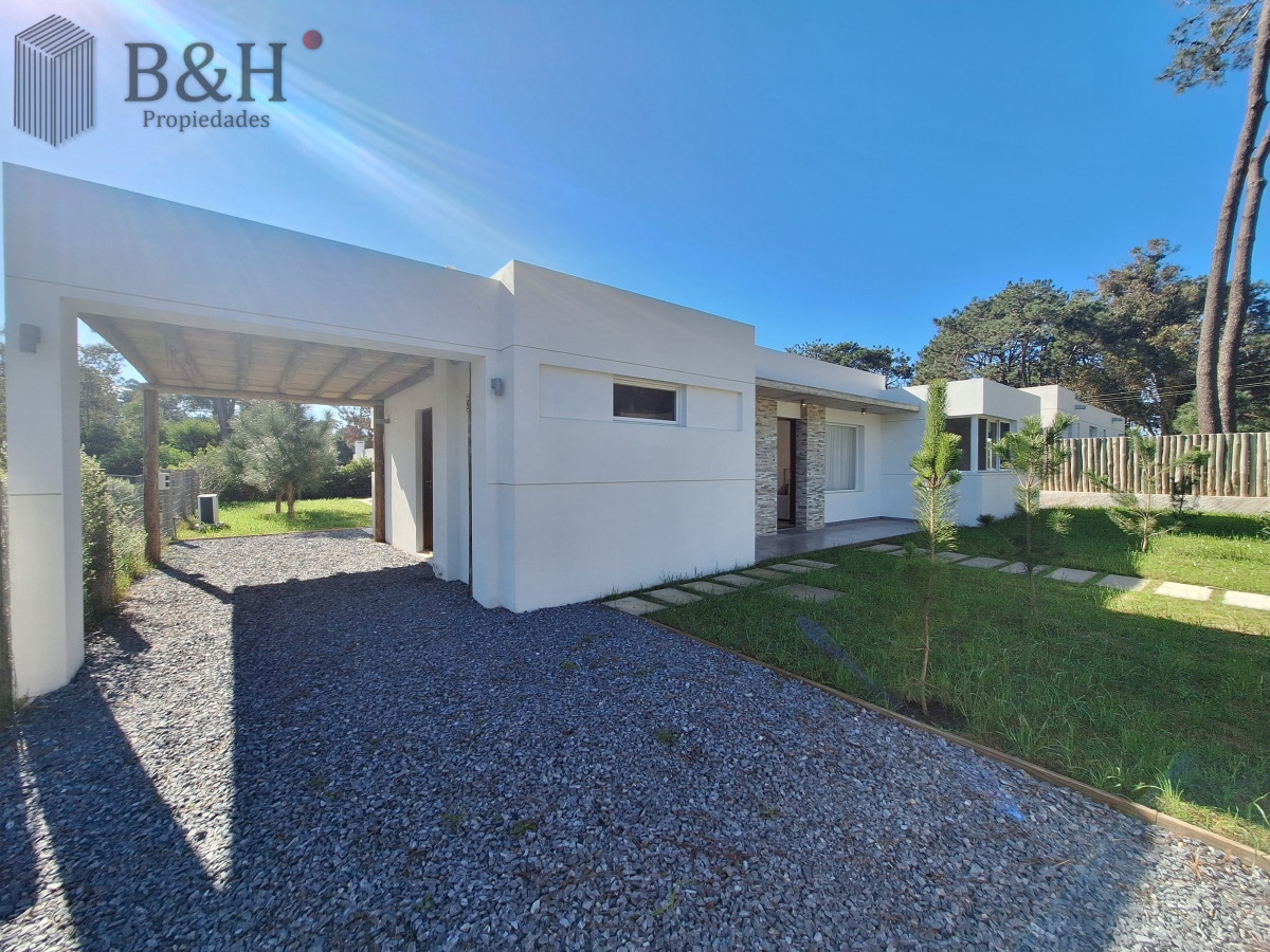 Casa ID.4029 - Casa a estrenar en la barra con piscina para la venta