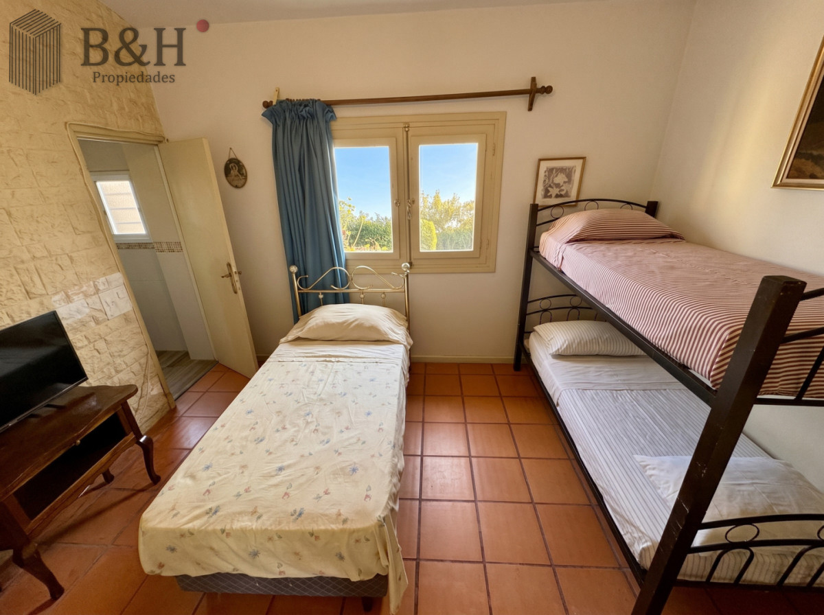 Casa ID.7182 - Casa de 4 dormitorios en Playa Mansa