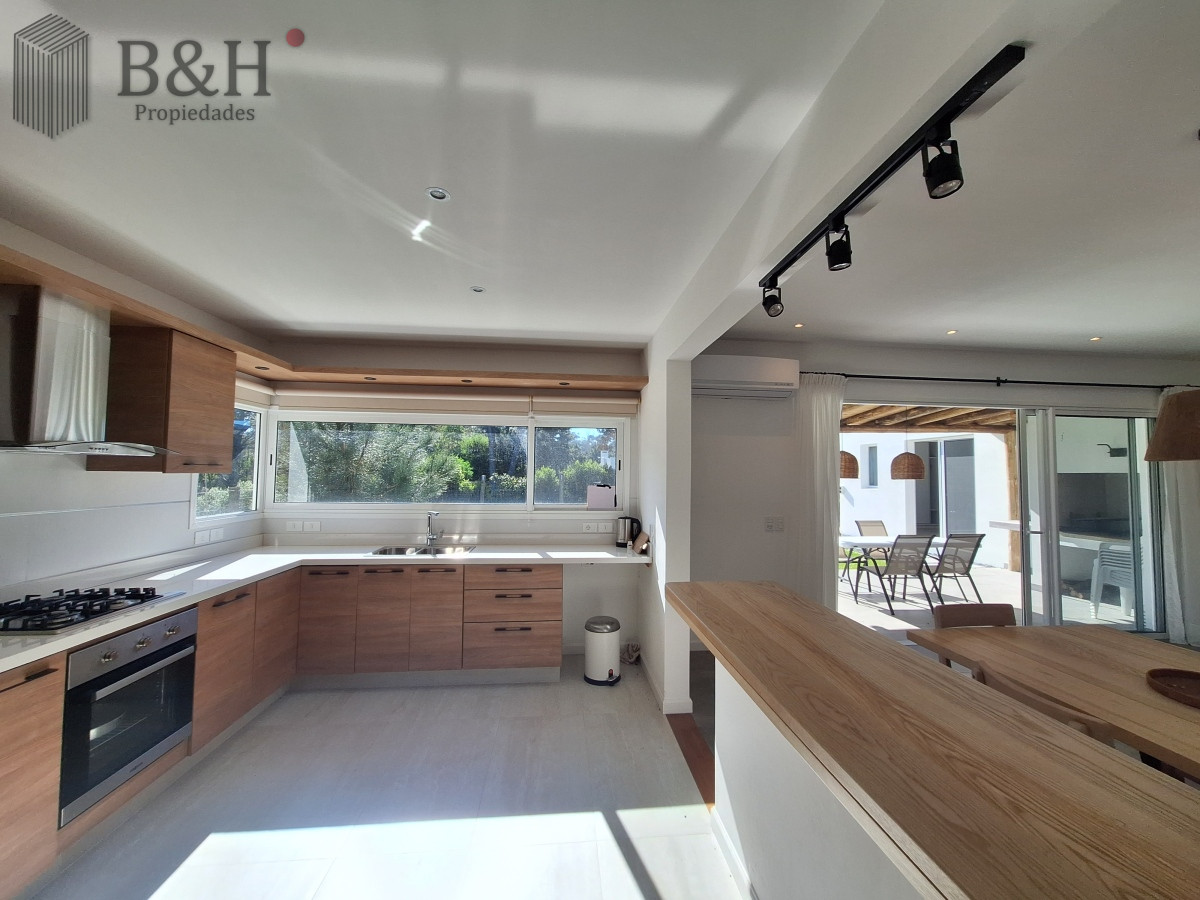 Casa ID.4029 - Casa a estrenar en la barra con piscina para la venta