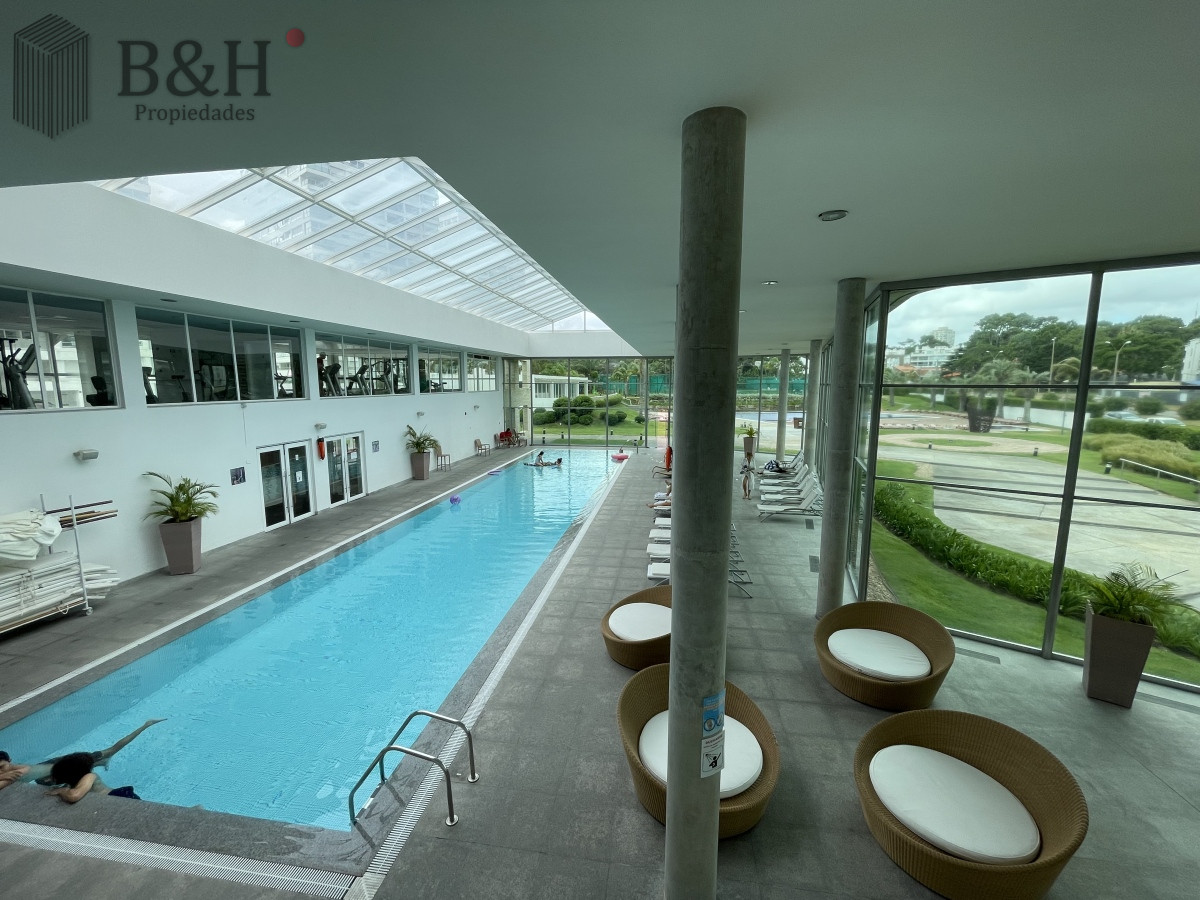 Apartamento ID.7808 - Exclusivo Penthouse en Torre Aquarela, piscina de uso exclusivo con vista a Punta Ballena