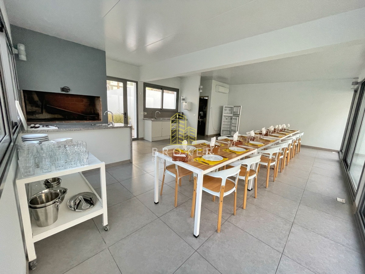 Apartamento ID.2106/Apartamento_a_pasos_de_playa_brava,_2_dormitorios - Apartamento a pasos de playa brava, 2 dormitorios