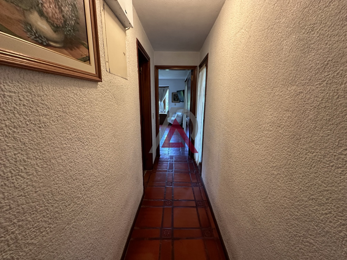 Casa ID.102 - Muy buen chalet en venta en Pinares 