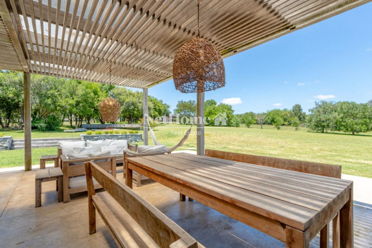 Casa ID.658 - Hermosa casa en venta en barrio Privado