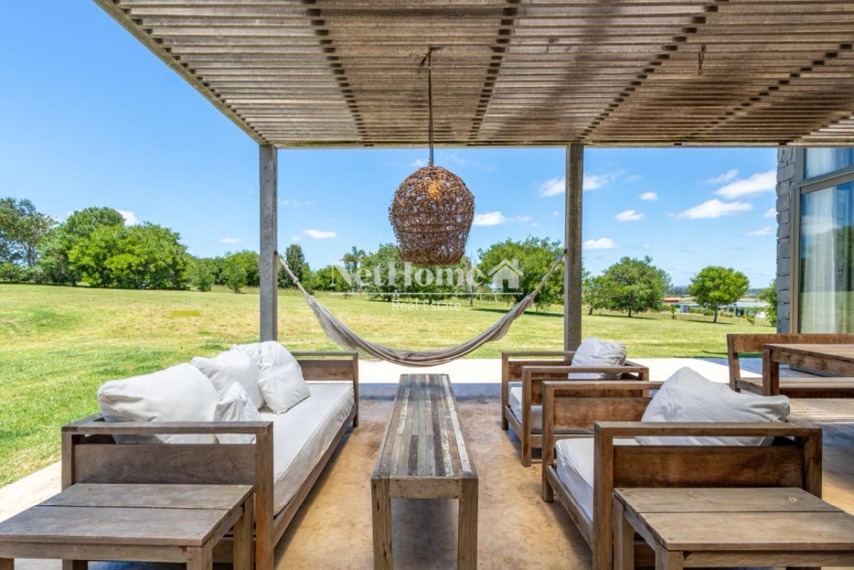 Casa ID.658 - Hermosa casa en venta en barrio Privado