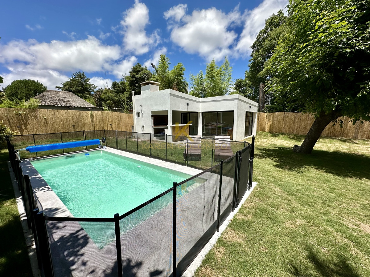 Casa ID.21096102 - Hermosa casa con piscina en alquiler de temporada