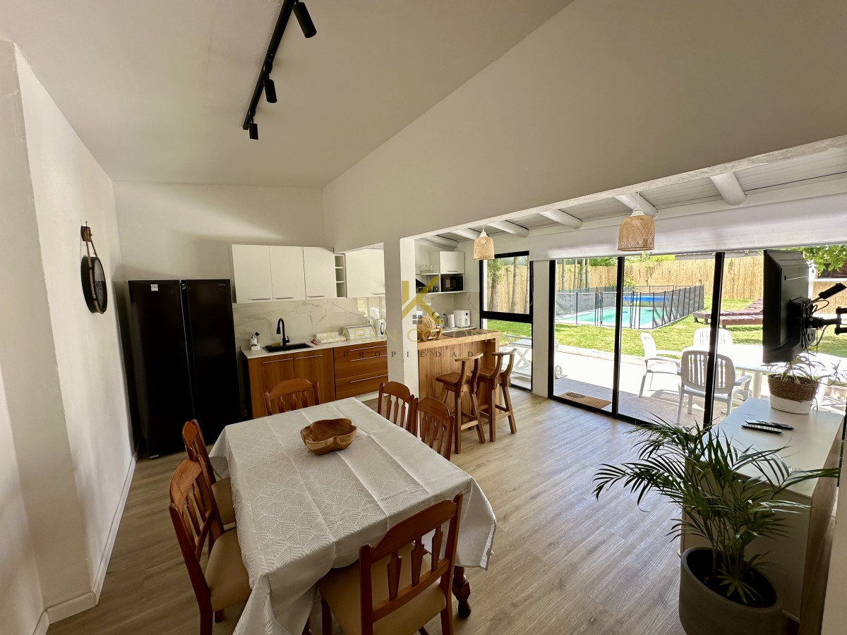 Casa ID.21096102 - Hermosa casa con piscina en alquiler de temporada