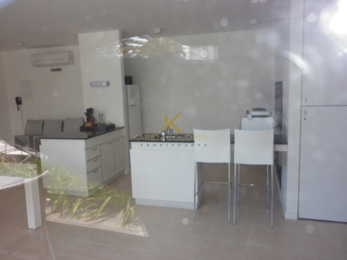 Apartamento ID.21094927 - Excelente ubicacion , a 2 cuadras mar