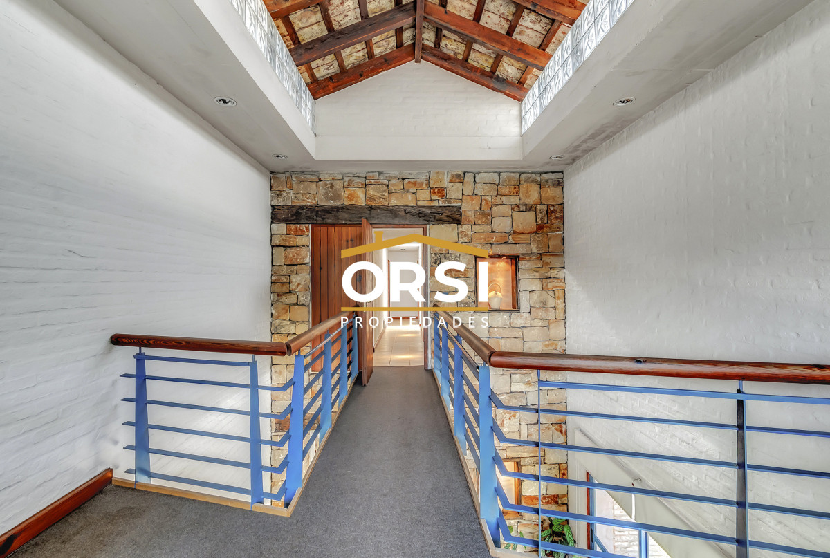 Casa ID.274 - Casa 5 dormitorios en Nuevo cantegril