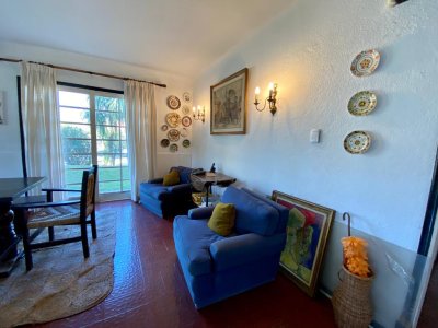 en venta y alquiler, casa con gran jardín y excelente ubicación . - nlv220923c