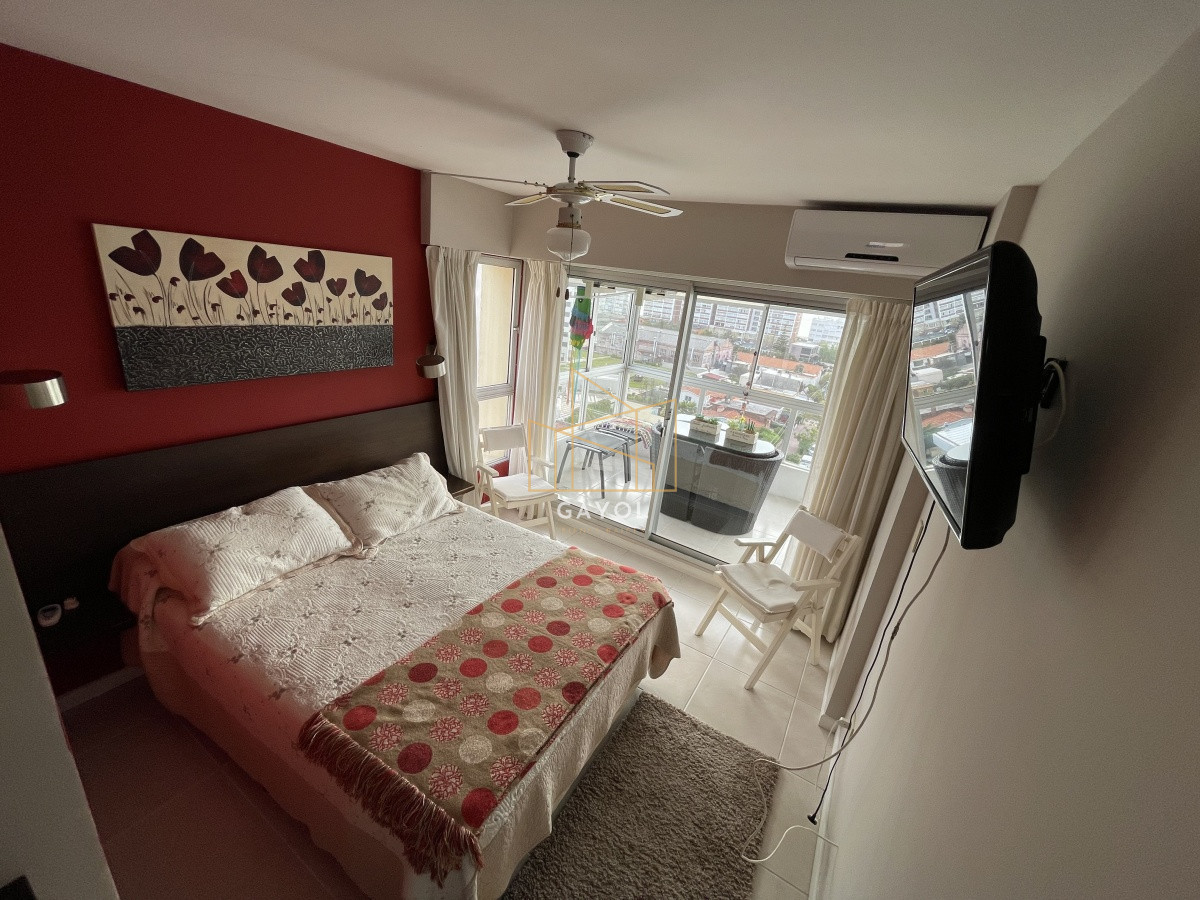 Apartamento ID.231 - Apartamento de 3 dormitorios con amenities y vista a la isla y los dedos garage en subsuelo lavadero mucama piscina