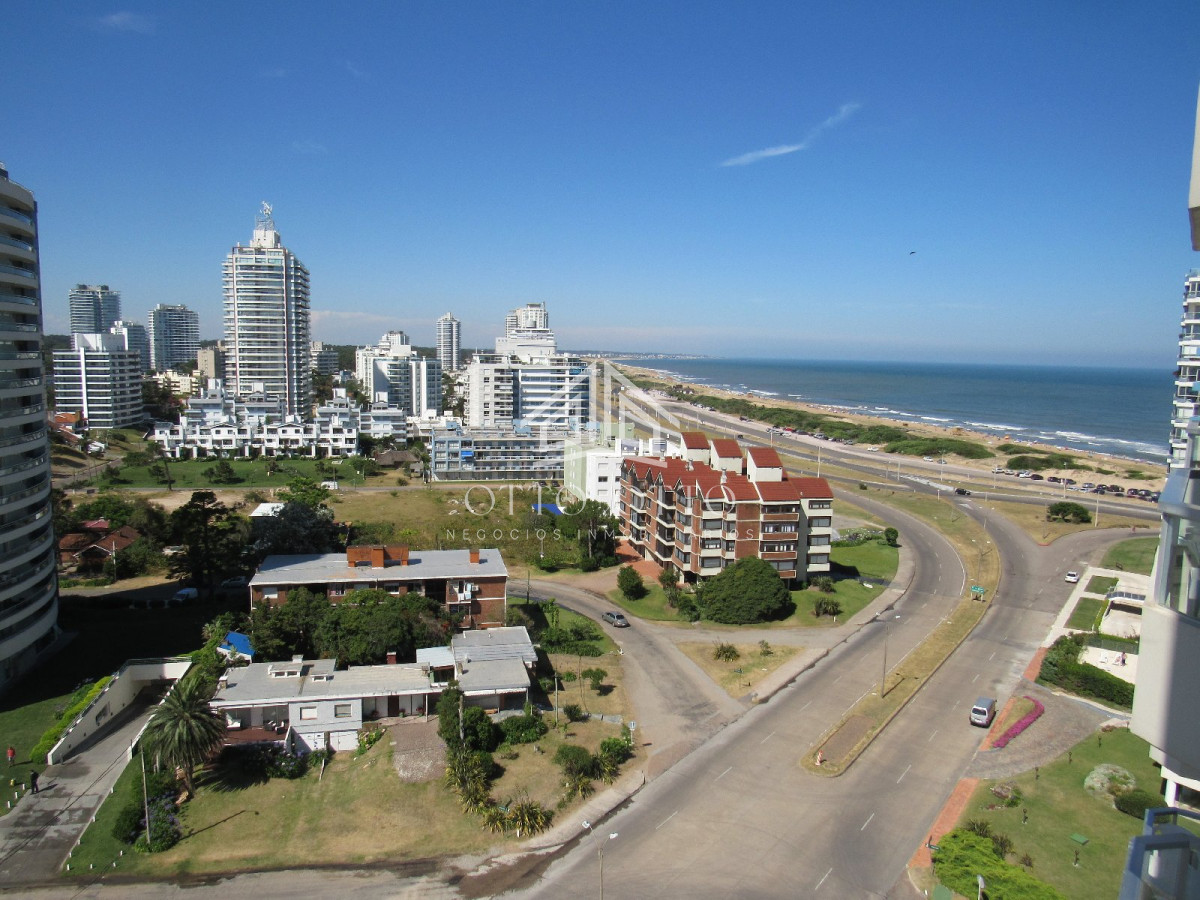 Brava - GoPunta - Portal Inmobiliario de Punta del Este - Maldonado