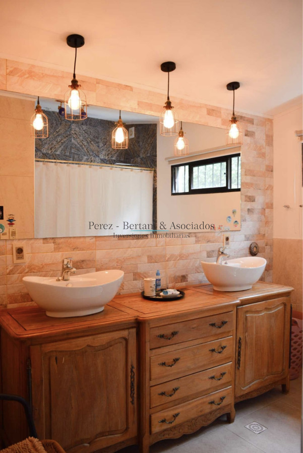Casa ID.1225 - Hermosa casa en venta 