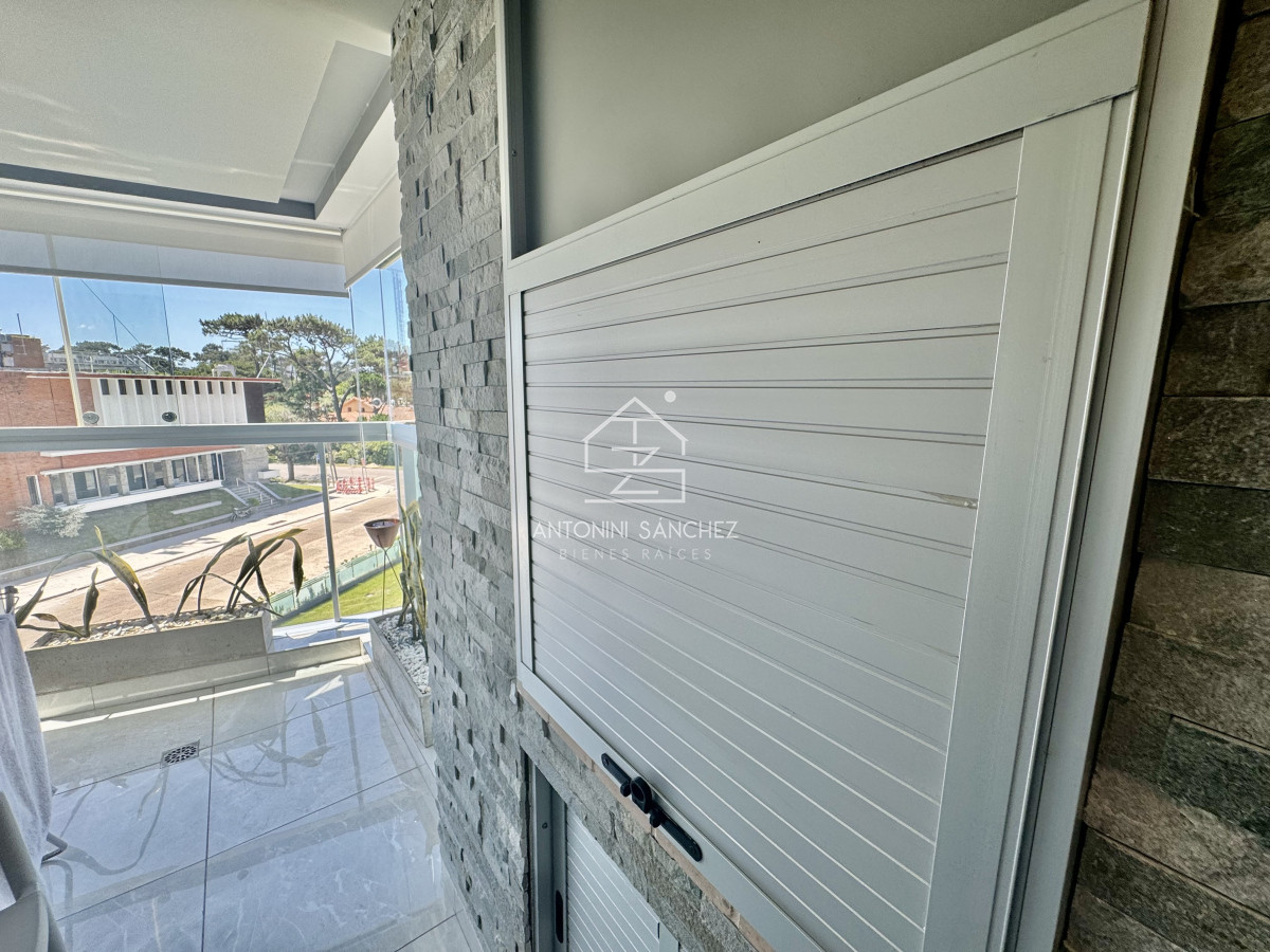 Apartamento ID.1540 - Venta Apartamento Mansa Punta del este