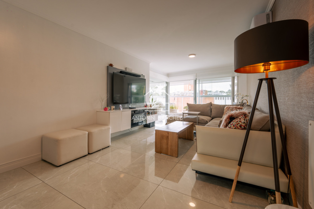 Apartamento ID.1540 - Venta Apartamento Mansa Punta del este
