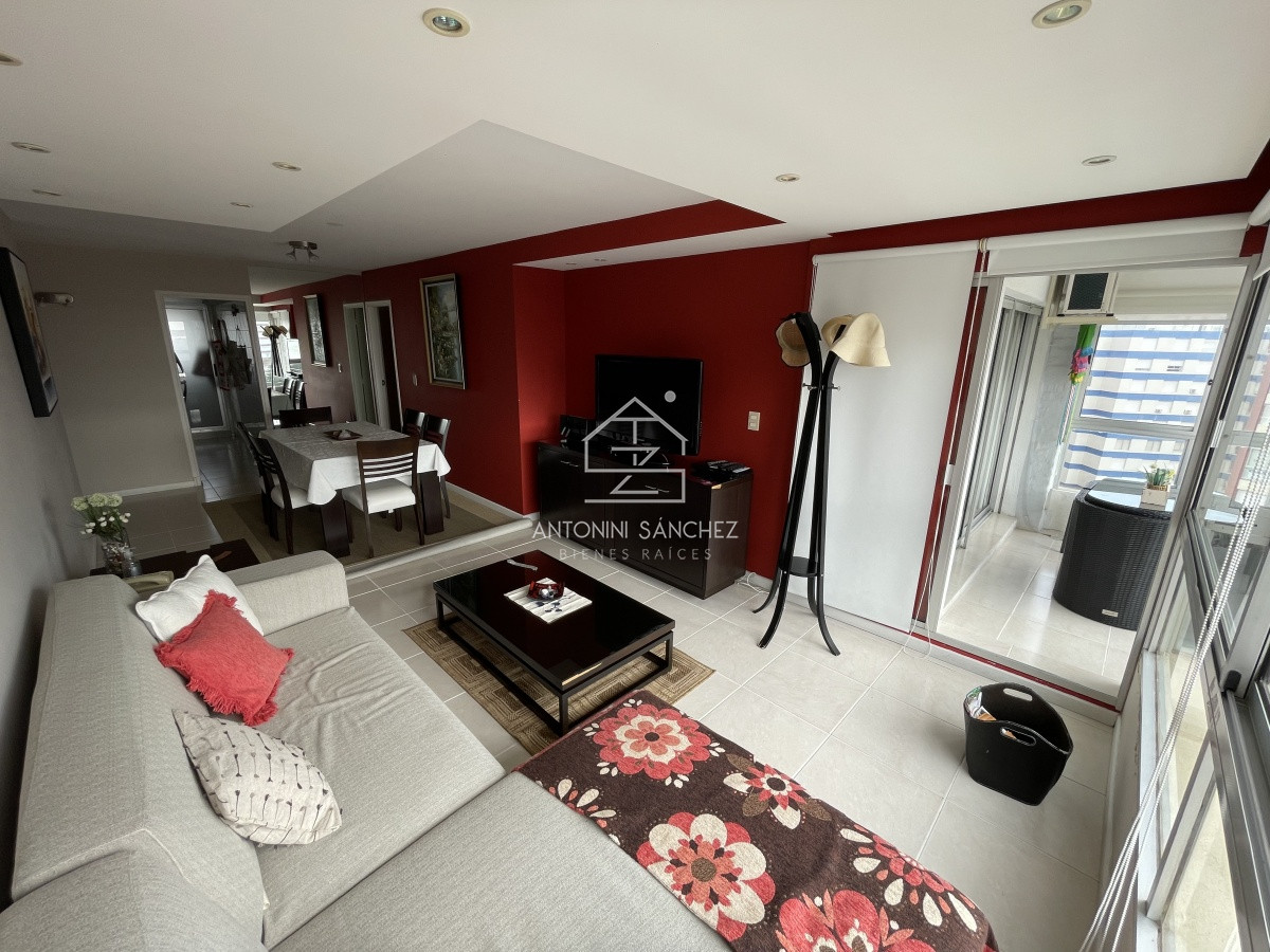 Apartamento ID.1149 - Apartamento de 3 dormitorios con amenities y vista a la isla y los dedos garage en subsuelo lavadero mucama piscina
