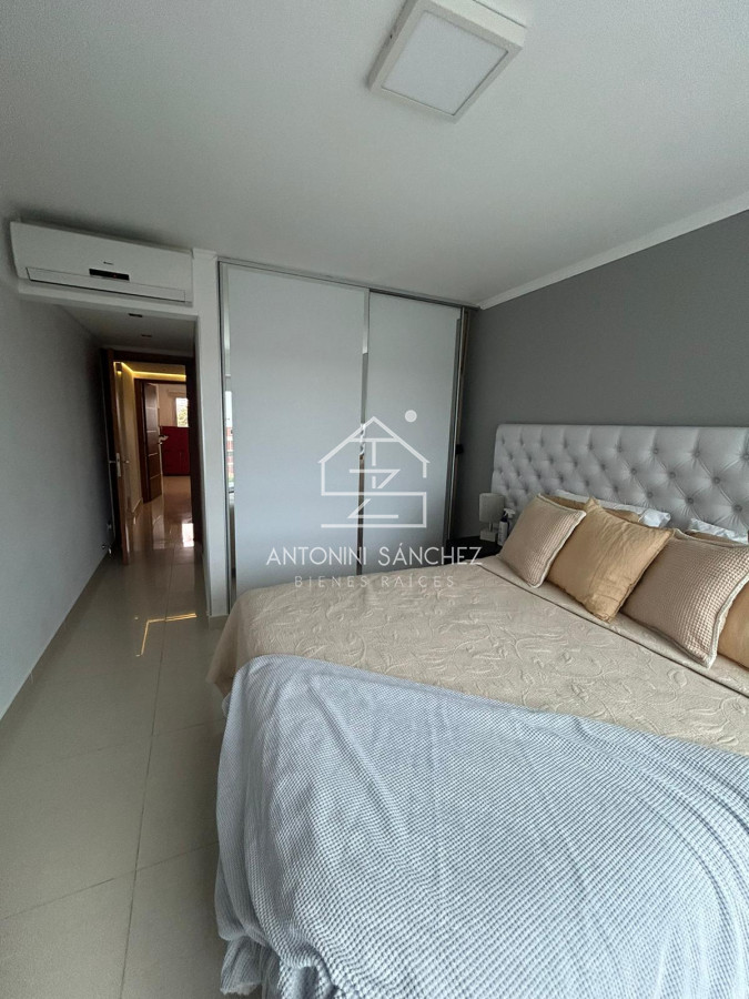Apartamento ID.1689 - Venta Apartamento 2 dormitorios Mansa Miami Boulevard